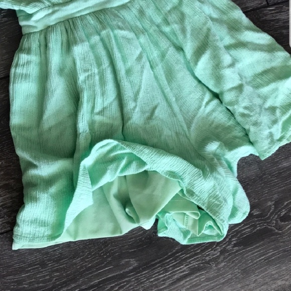 Backless flowy romper. 😍 - Picture 3 of 5